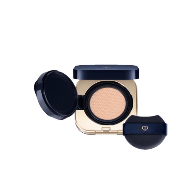 Clé De Peau Beauté (Cpb) Rozjasňující cushion make-up Přírodní