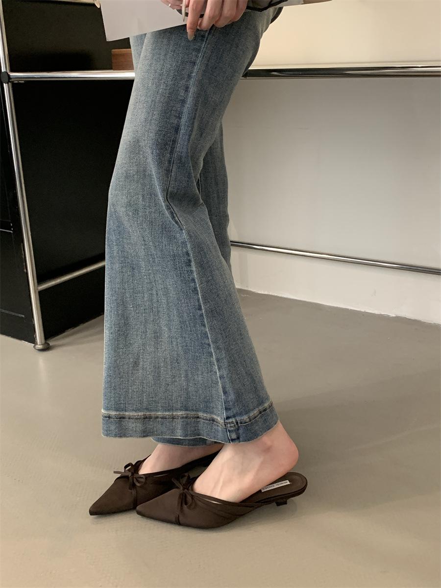 

Толстый каблук бант baotou полутапочки сказочные туфли весна и лето 2025 атлас французский темперамент полуподнос одинарные туфли 40 коричневый