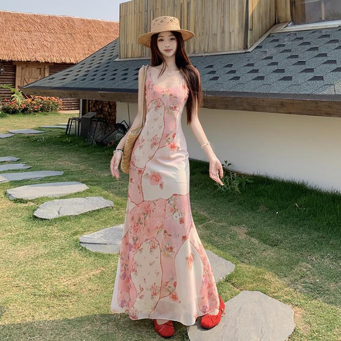 Pink floral suspender dress female summer dopamine beautiful Yunnan tourism seaside vacation beach fishtail dress