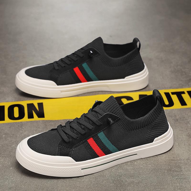 Men Summer Spring Autumn Casual Shoes Breathable SlipOn Mesh New Men's panel shoes, lazy slip labor protection work canvas