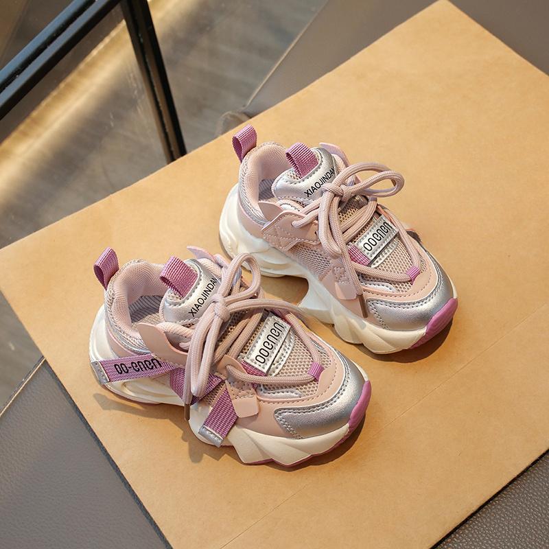 Kinderschoenen Sport 2026 Lente en Herfst Nieuw Meisjes Mode Casual Slijtvast Student Mesh Ademend Hardloopschoenen