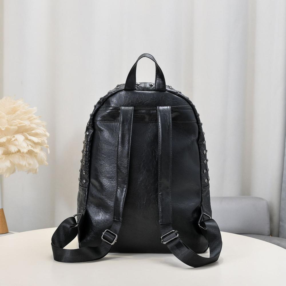 SHELKSBAG Unisex Retro Trend Skull Studded Embossed Backpack Gothic Punk Style High School College Pu Leather Travel Bags