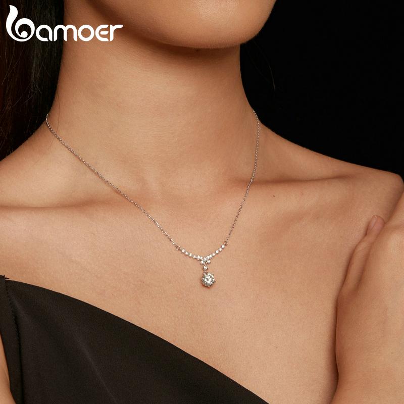 BAMOER 1CT Waterdrop Moissanite Necklace Bow-knot Chain Necklace 925 Sterling Silver for Women Wedding Valentine's Day Gift