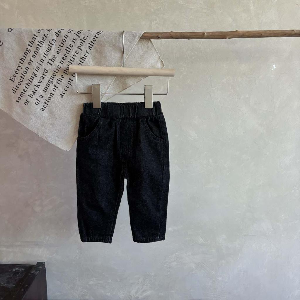 Kleinkind Jeans einfarbig im koreanischen Stil - Herbstliche Freizeithose für Babyjungen