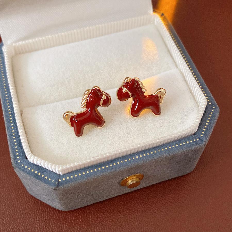 

Модные Ретро Универсальные Нишевые Высококачественные Серьги 1 pair of earrings красный