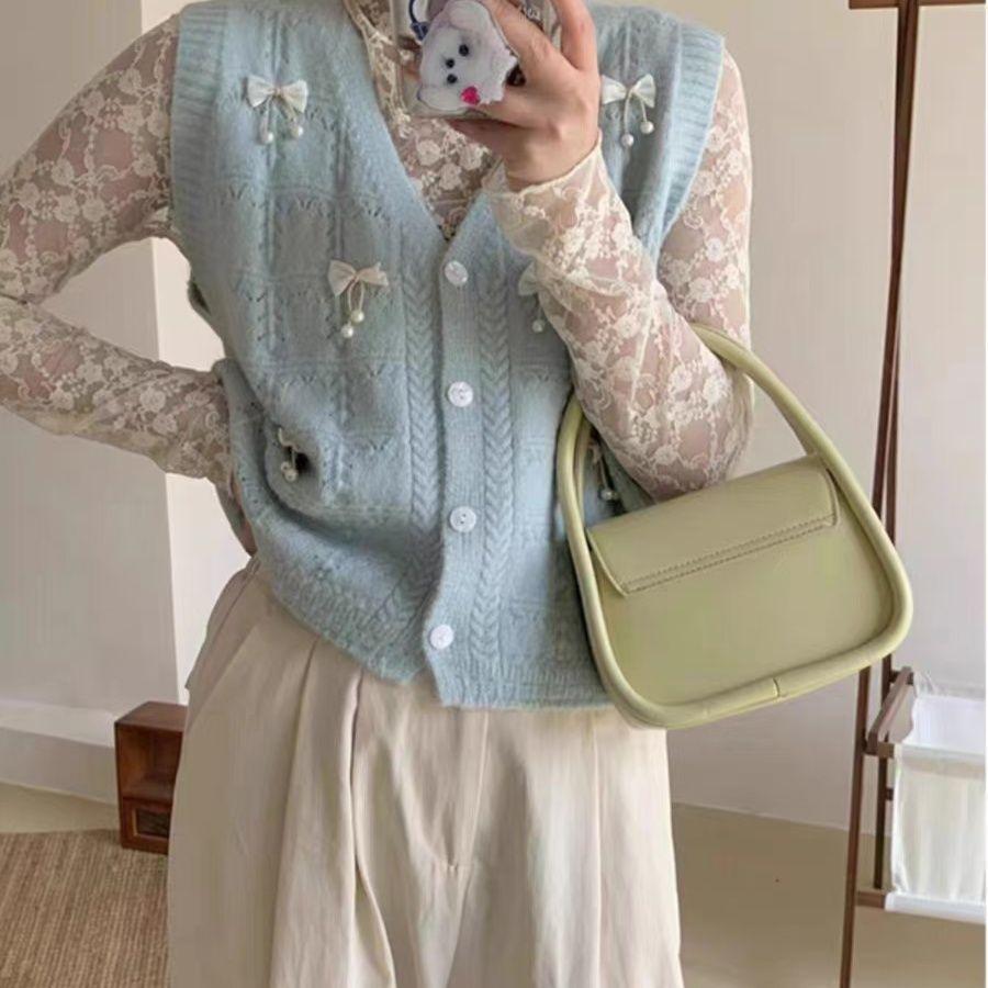 Fresh and Sweet Cute Beaded Bow Knitted Vest Cardigan Women's V-neck Sleeveless Waistcoat Vest Coat