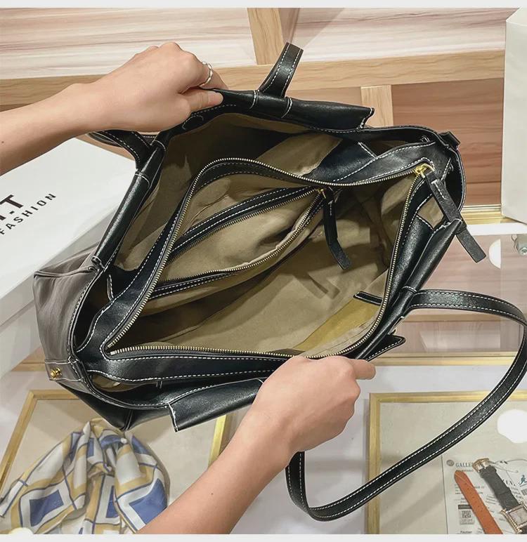 2024 Women's Retro Large-Capacity Travel Tote and Commuter Shoulder Bag