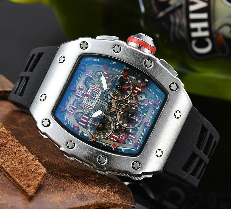 New Multi-functional Quartz Watch Three-eye Running Seconds Casual Fashion Men's Watch