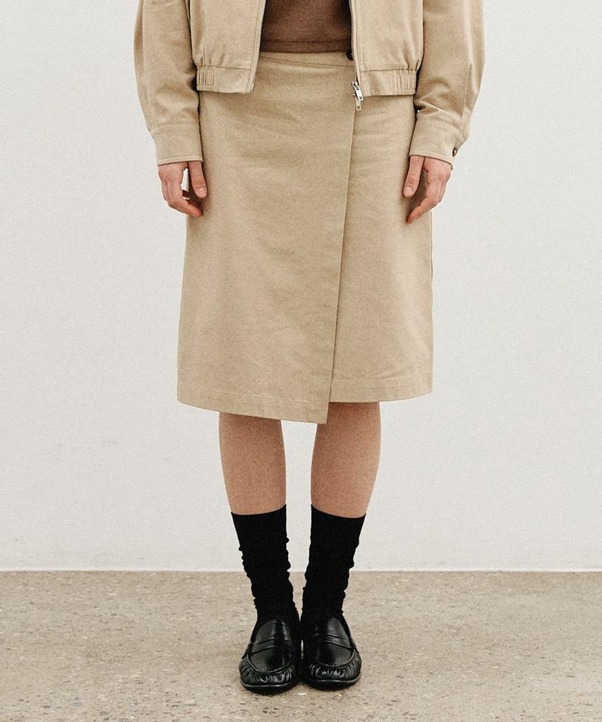 Artid Wrap Pocket Midi Skirt_Beige