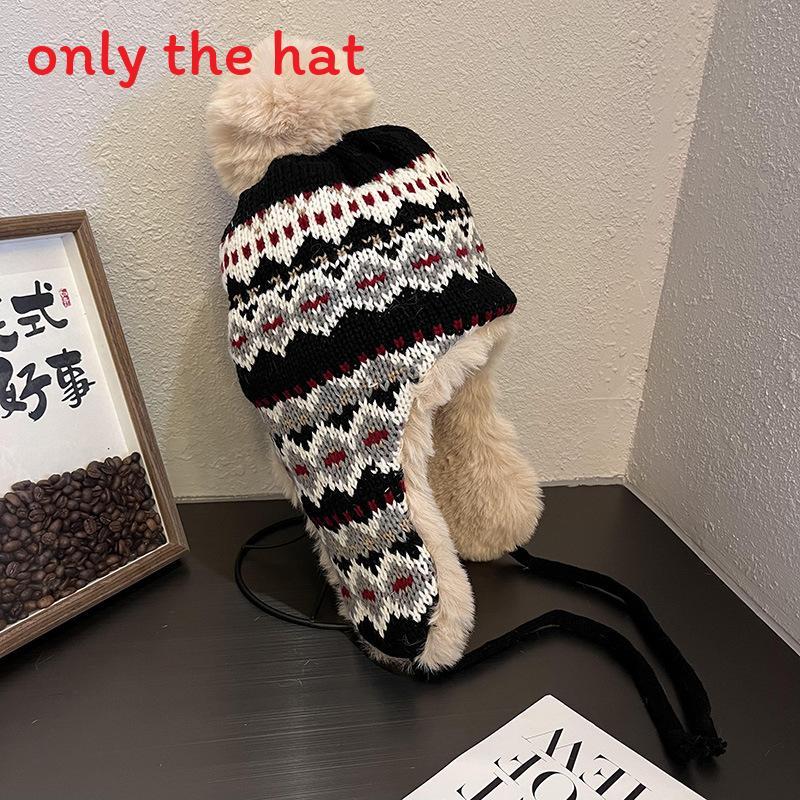 Winter Plush Lined Beanie Hat For Women With Traditional Ethnic Knitting Style чёрный