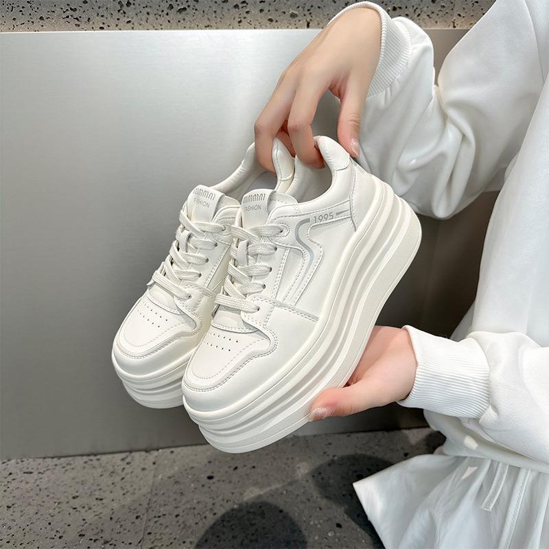 Leather little white shoes women's autumn new thick-soled heightening casual board shoes women's lace-up student shoes women