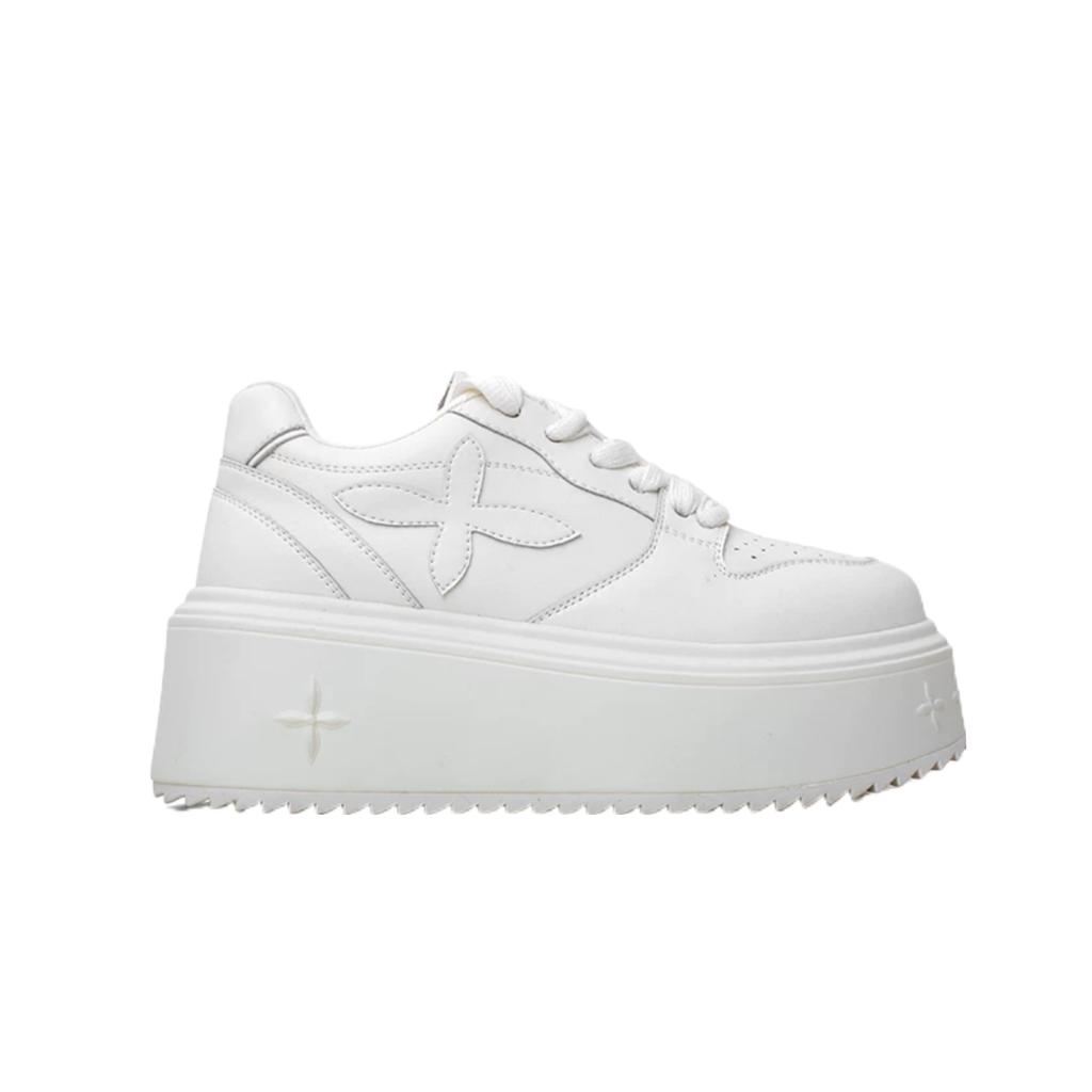 LU Si, the Same Thick-soled Little White Shoes for Women's 2025 Autumn New Maillard Muffin Sole Heightening Lace-up Casual Board Shoes