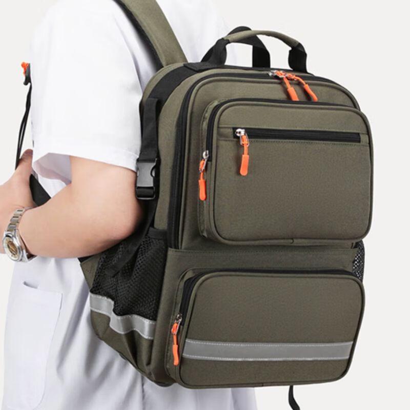 Qiu Qiao Portable Waterproof First Aid Backpack