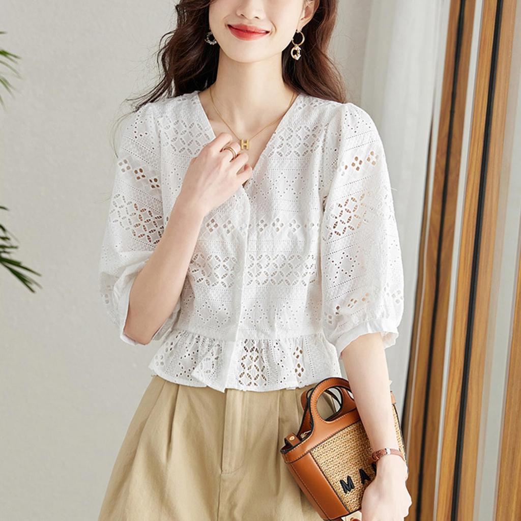 [SYitong] Lace Top, Short Sleeve, Floral Blouse, White, V-Neck, Summer, Embroidery, Cute, Openwork, Fluffy, Figure-Flattering, Slimming, Simple, Styli