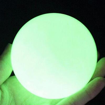 Zarte, im Dunkeln leuchtende Kunstfluorit-Kugel, leuchtende Kugel, Heimdekoration, Ornament