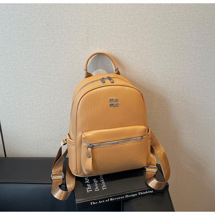 

Large capacity commuting fashion trend Japan and Korea backpack minimalist soft leather travel backpack solid color popular versatile bag хаки