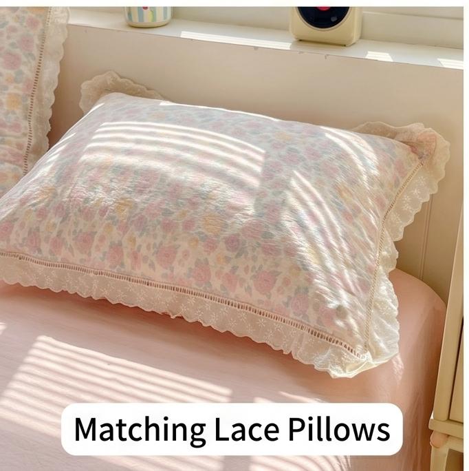Exquisite Lace Crinkle Gauze Cotton Summer Quilt Skin-Friendly Washable Multi Size Bedding For Cozy Bedroom Summer Sleeping