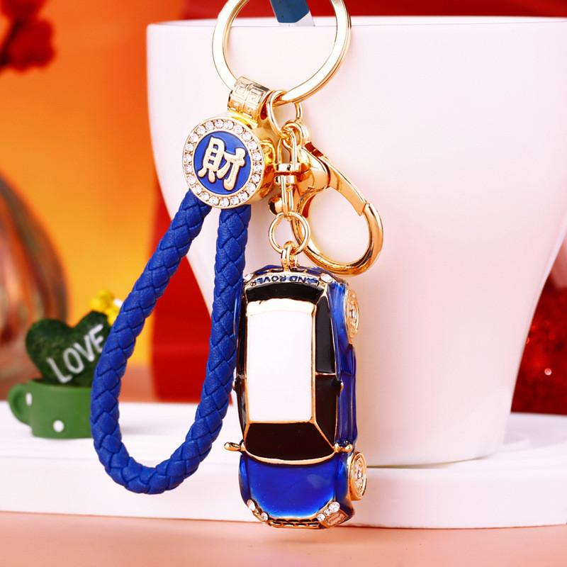 Adorable Creative Land Rover Model Car Keychain Perfect For Cute Bag Accessories