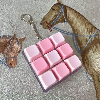 New 2/3/6/9 Keys Finger Keyboard Keycap Key Button Fidget Keychain Gadget Stress Relief Pinch Toy Adult