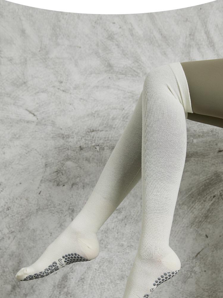 Women's Non-Slip Over-the-Knee Yoga Socks - Slim Fit, Combed Cotton, Warm Pilates Sports Mid-Tube Socks