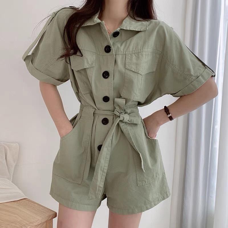 

Korean chic summer new lapel double pocket design thin single-breasted wide-leg tooling jumpsuit shorts women One size fits all абрикосовий