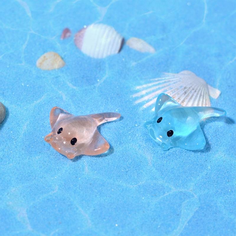 Set of 30 Miniature Manta Ray Figures Stingrays Figurines for Cake Toppers and Succulents Potted Plant Embellishments