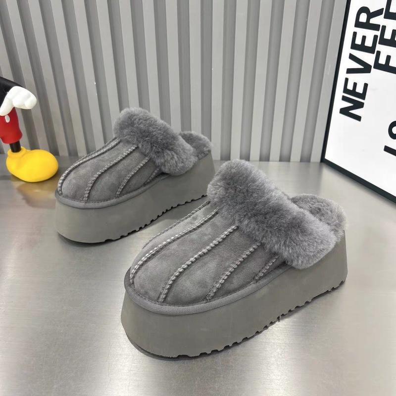 

Winter snow boots new matte piled thickened fur integrated thick bottom fluff drag warm cotton 35 серый