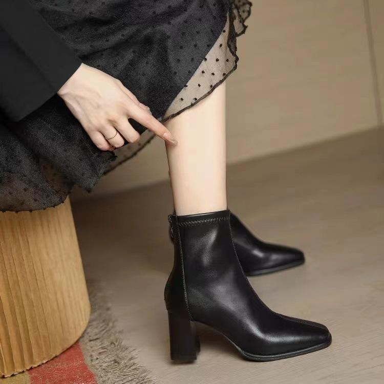 Women s Square Toe Chunky Heel Ankle Boots High Heel Back Zipper Elastic Slimming AutumnWinter Versatile Style 35 3440₽