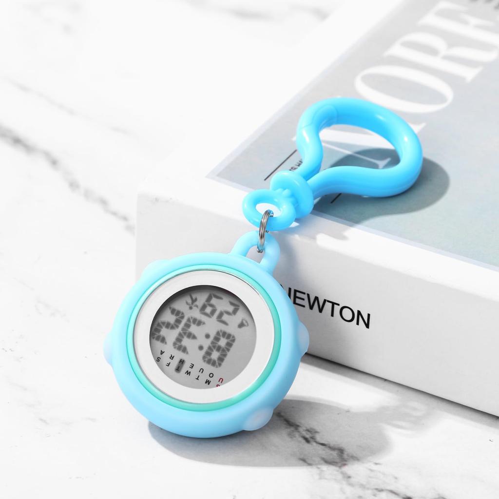 Clip-Uhr, Karabiner-Uhr, Digitalanzeige, Silikon-Schlüsselanhänger-Uhr, Anhänger-Uhr, multifunktionale Taschenuhr, süße Taschenuhr, Krankenschwester-Uhr für den Außenbereich