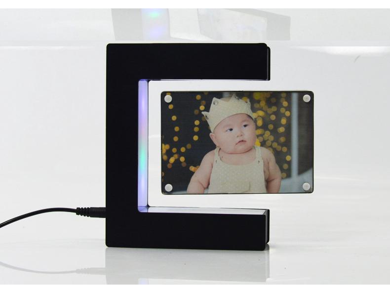 Magnetic Levitation Photo Frame - Luminous Desktop Ornament for Study or Bedroom, Perfect Suspended Holiday Gift.