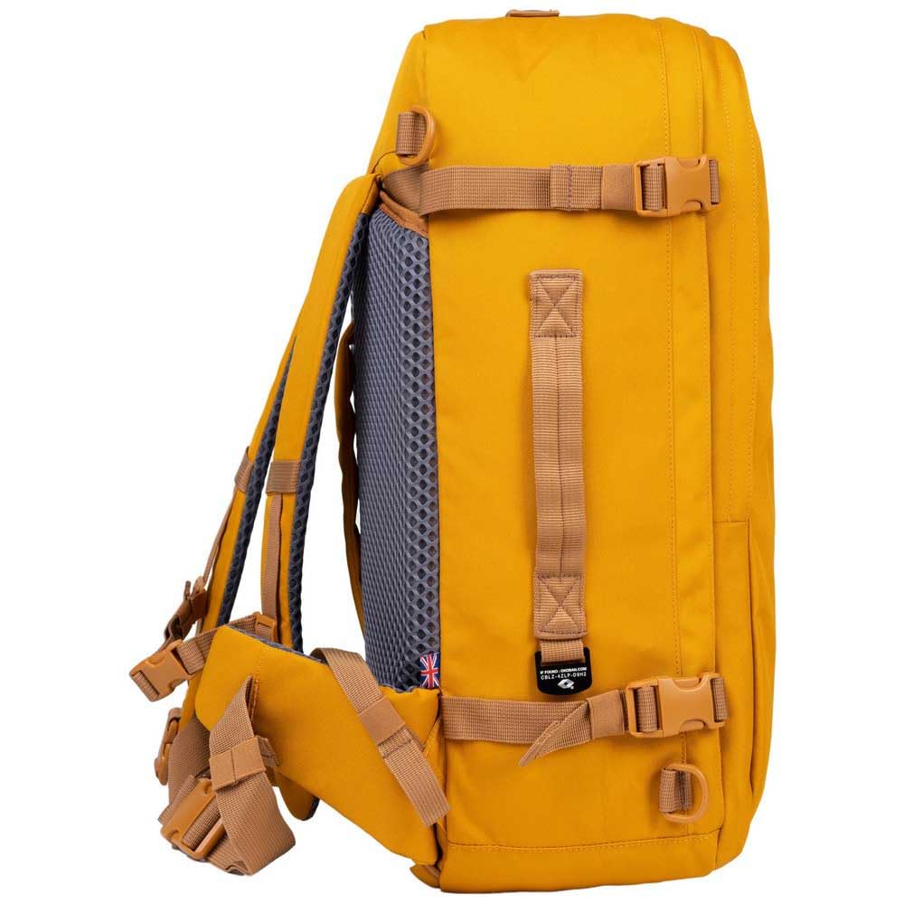 Cabin Zero Classic Pro 42L (Orange Chill). Orange Chill. One Size, Laptop.