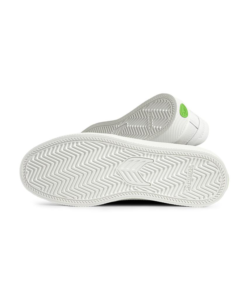 Cariuma Salvas White Leather