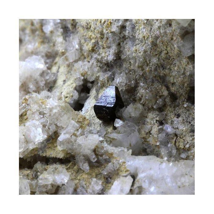 Anatase, Albite 516.5 carats