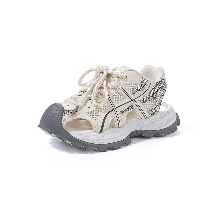 Nuovi Sandali Chiusi Estivi per Bambini - Scarpe Sportive Traspiranti in Rete Traforata per Ragazzi con Suola Morbida e Stile Chunky Dad Shoe