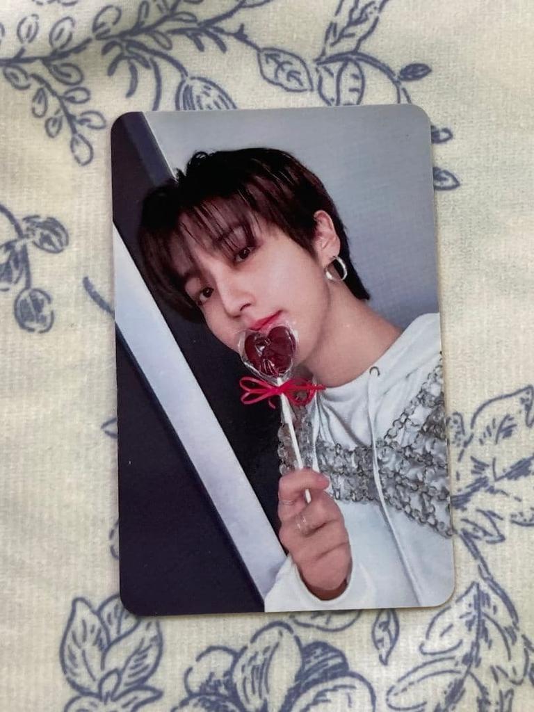 [USED] Stray Kids Raku-STAR Han Skiz Winning Trading Card