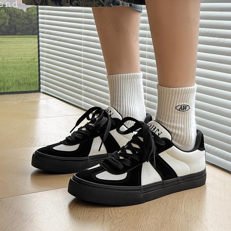 Fashion 2025 Autumn New Retro Niche Designed Casual Shoes for Men's Fashion Trend Versatile Comfortable Low Top Lace Up Chunky sneakers