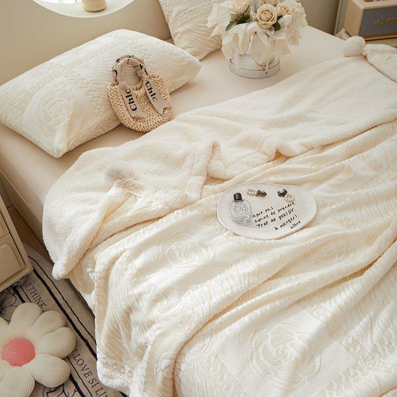 G5Z Coral Fleece Office Nap Blanket - Snow Rabbit Velvet Jacquard Shawl