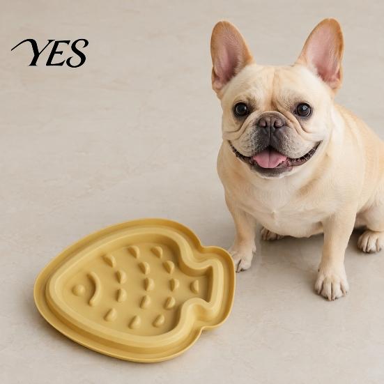 Slow Feeding Dog Plate Feeder Bowl, Cute Fish Shape, Spill-Free Pet Bowl Raised Edge with Spill Catcher, Non-slip Food for Cats Dogs Eat