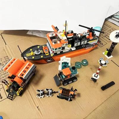 Conjuntos de Blocos Compatíveis Série Cidade Blocos de Construção 60062 Exploração Ártica Navio Quebra-gelo Modelo Grande Brinquedos de Presente para Crianças