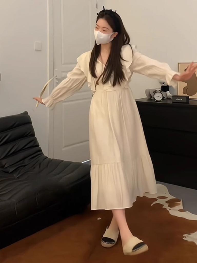 French White Ruffle Edge Dress Autumn Dress Women's New Year Small High-end Exquisite Beautiful Long Dress