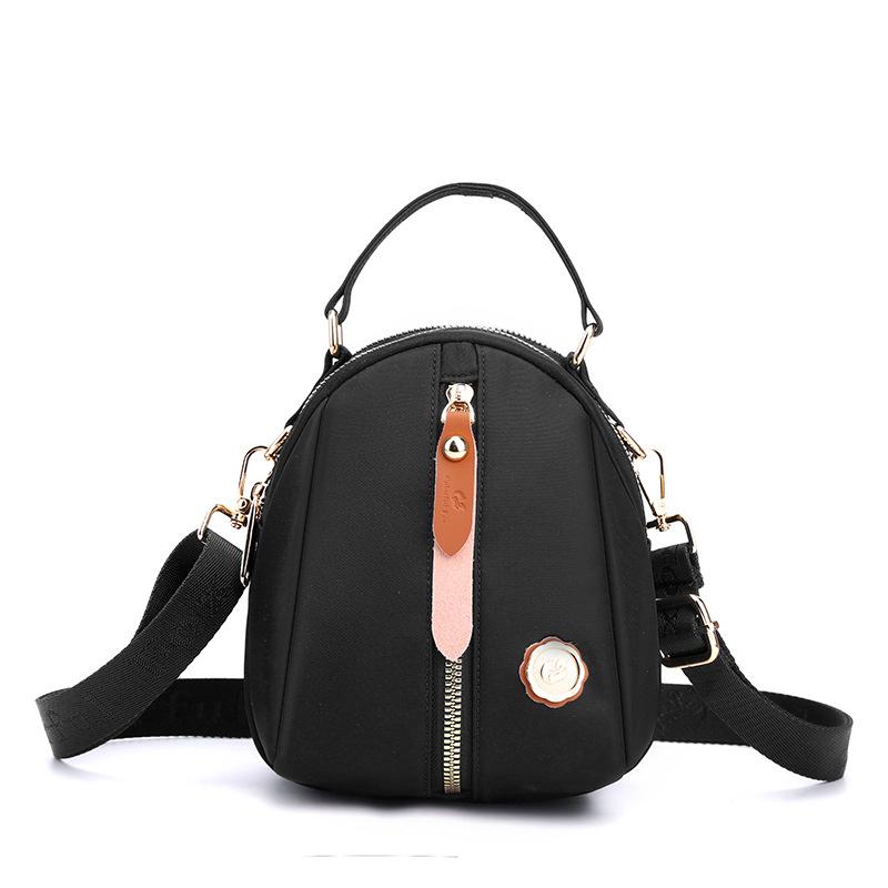 

New women s shoulder bag outdoor leisure mobile phone change bag anti-splashing nylon messenger bag чорний