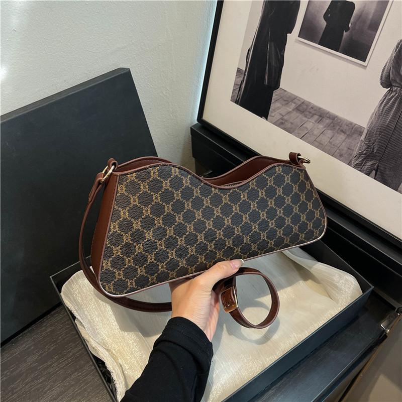 2025 New Summer Printing Trend Fashion Casual Retro Casual Simple Chain Underarm One Shoulder Small Square Women's Bag