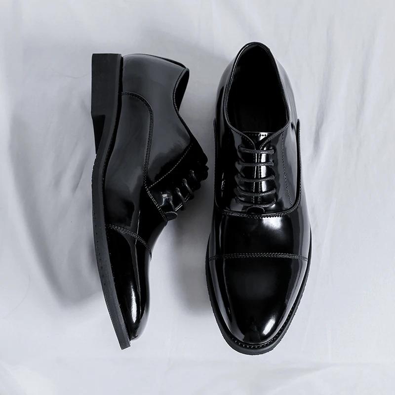 Modische Business-Schuhe aus Leder für Herren, Oxfords zum Schnüren, formelle Schuhe, schwarze Oxfords aus Leder für Herren, elegante Büro-Arbeitsschuhe