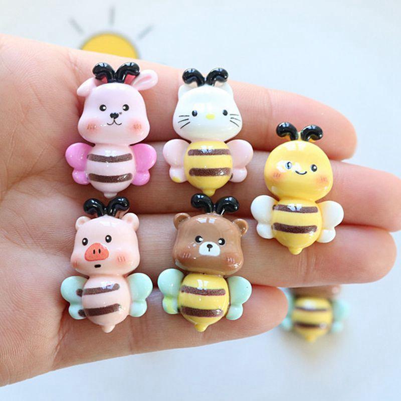 10 Pcs New Cute Cartoon Cat Bear Pig Bee Series Flat Back Resin Scrapbooking DIY Jewelry Hairpin Craft Decoration Accessorie