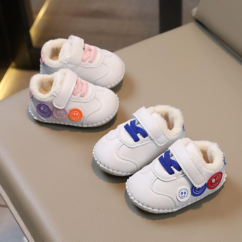 Winter Walking Shoes for Boys and Girls, Soft-Soled Infant Cartoon Fleece-Lined Cotton Shoes.
