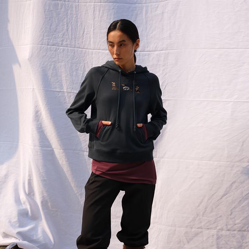 GREEN BELT Women's Puppy Embroidery Hooded Sweatshirt