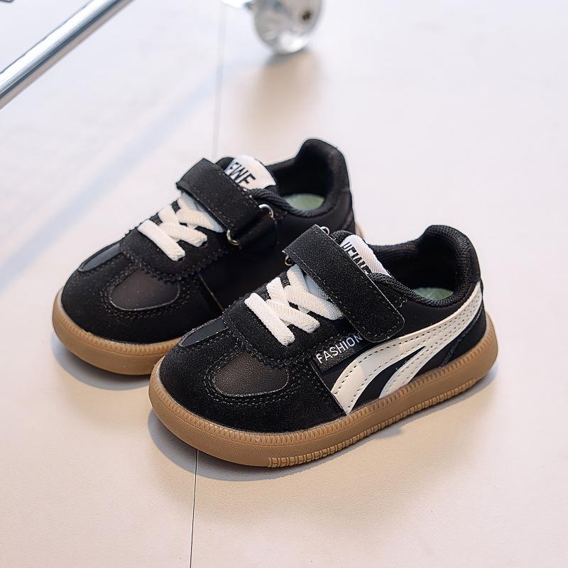 Children's sports shoes 2025 new spring and autumn soft-soled non-slip board shoes boys and girls casual shoes baby German training shoes