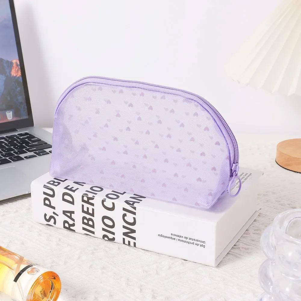 1Pcs Hot Mini Transparent Heart Makeup Bag Women Portable Lipsticks Cosmetic Storage Pouch Black Clear Cute Small Make Up Bag