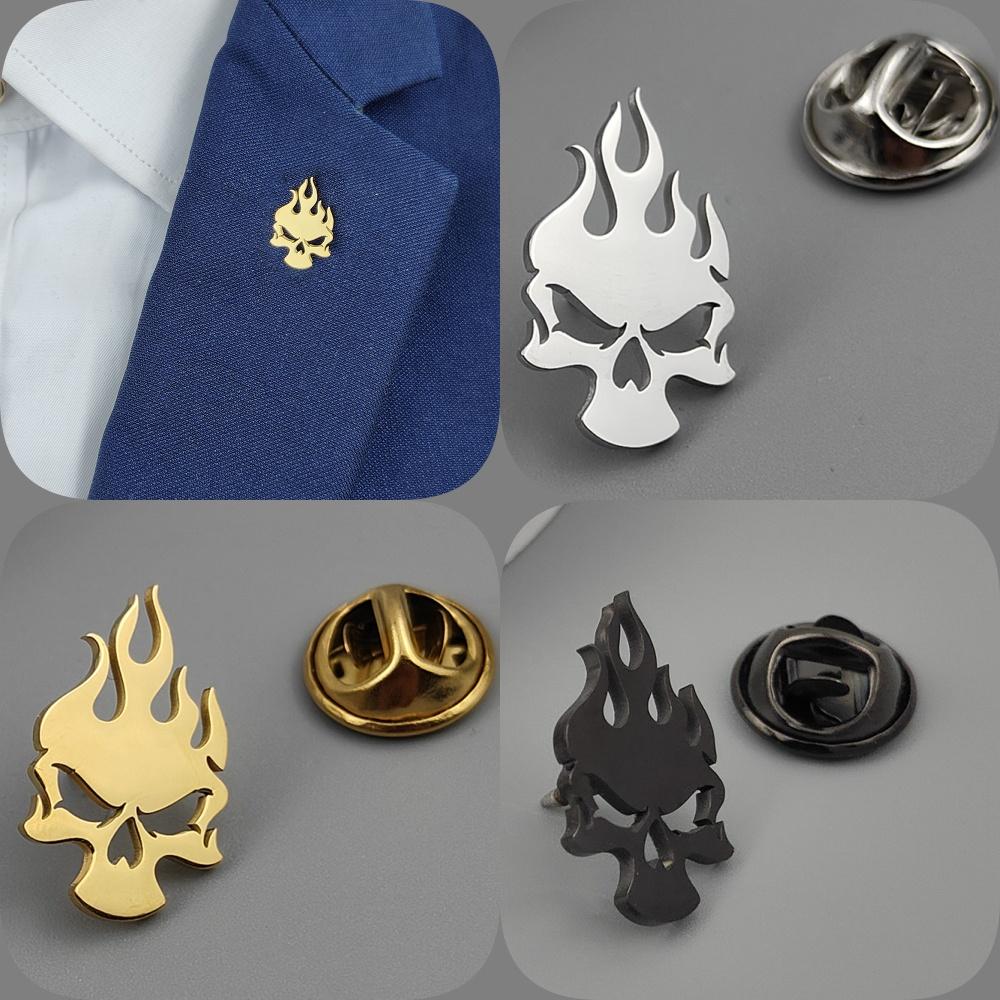 New flame skull men's lapel pin, stainless steel gold-plated badge, punk style suit accessories black brooch, gift for father