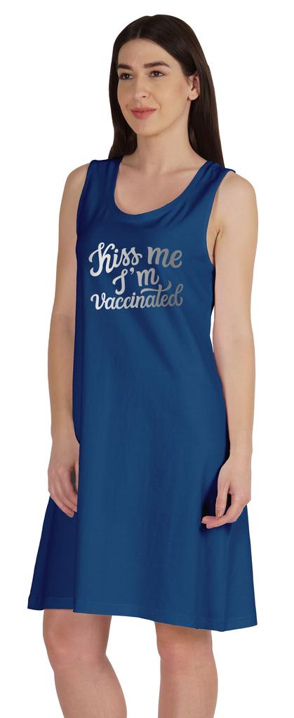 Inkmeso Kiss Me I  M Vaccinated T-shirt Funny Pro Vaccine Summer Scoop Neck